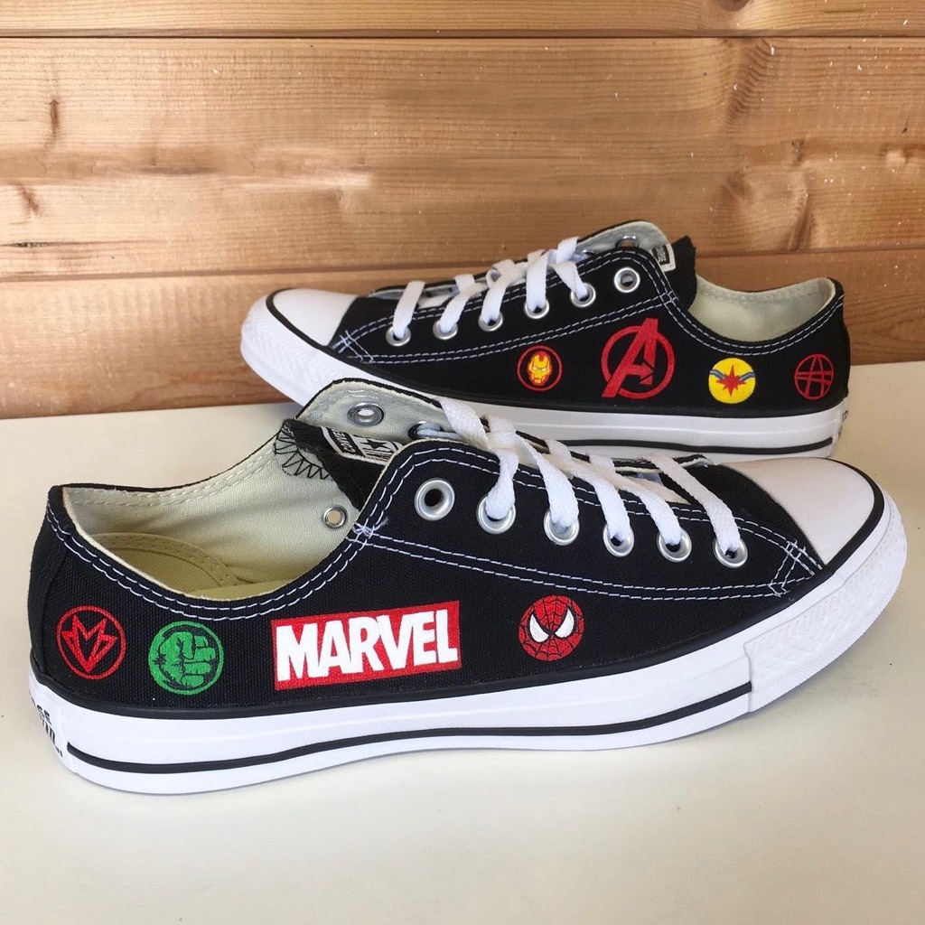 Converse Custom Marvel
